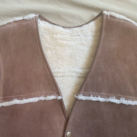 Men’s Vintage Heavy Leather Vest - Picture 4 of 11